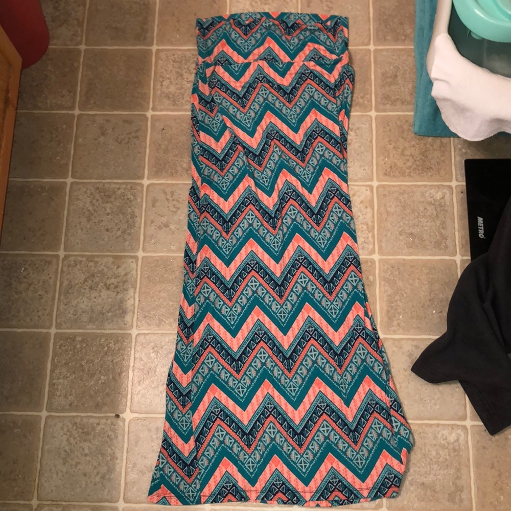 Justify brand, size M maxi skirt